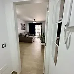 דירה Ayre Homes 3 אסטפונה